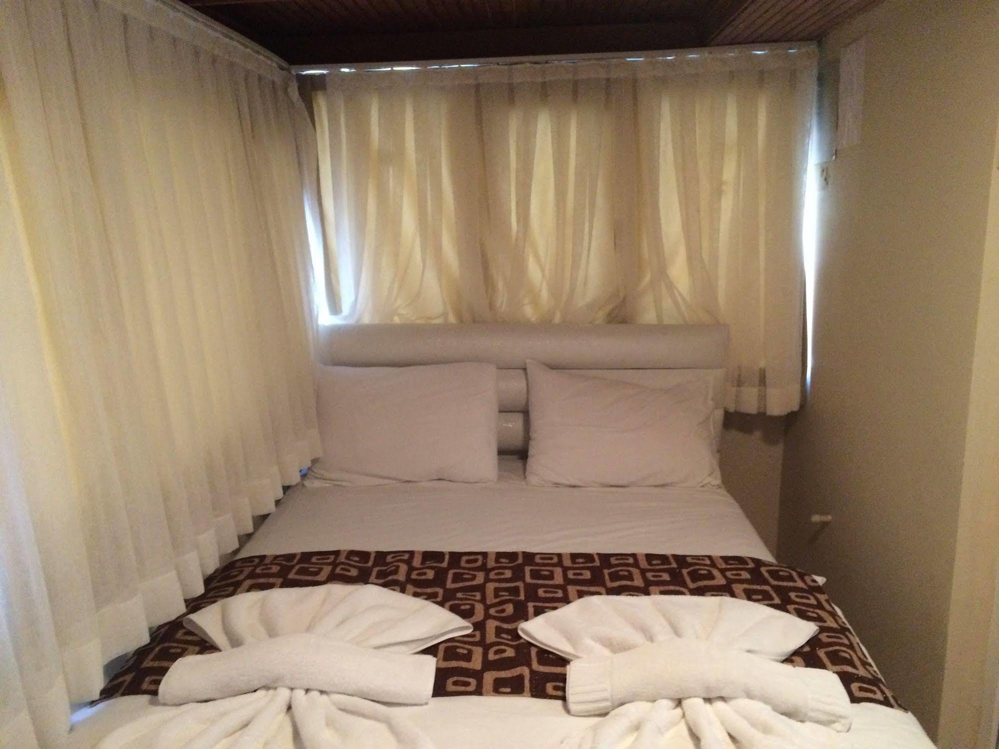 Black Bird Suite Hotel Istambul Exterior foto